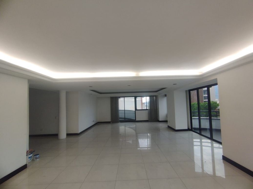 Apartamento en Arriendo o venta en PINARES DE SAN MARTIN, Universidad, Pereira en Pinares