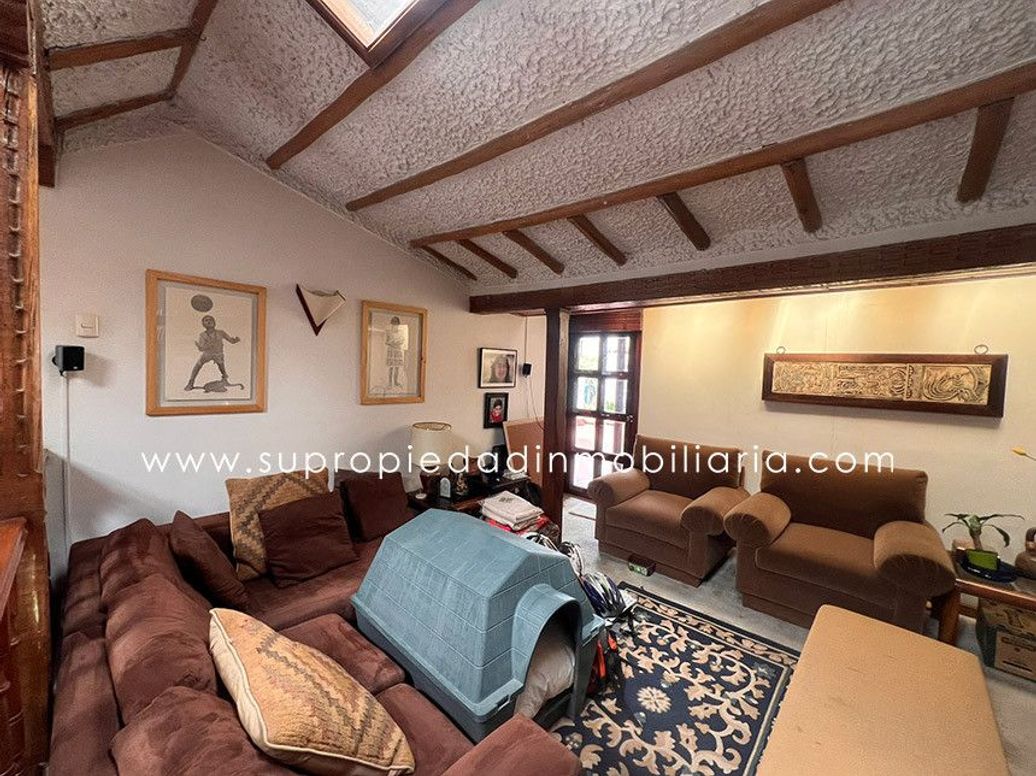 Casa de 5 alcobas en venta en Pasadena, Bogotá, 300 m² · foto 7 de 20