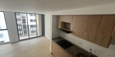 Arriendo apartamento en Ibagué, Conjunto Fontana Campestre 66,7m2 piso 9, consta de 3 habitaciones con closet, 2 baños, sala comedor, cocina integral, balcón, cuarto de ropas y parqueadero propio cubierto, vigilancia las 24 horas.

Valor $ 1.200.000 incluida administración.