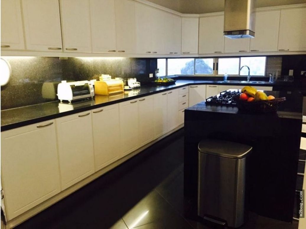 Apartamento de 5 alcobas en venta en Santa Barbara Alta, Bogotá, 449 m² · foto 17 de 20