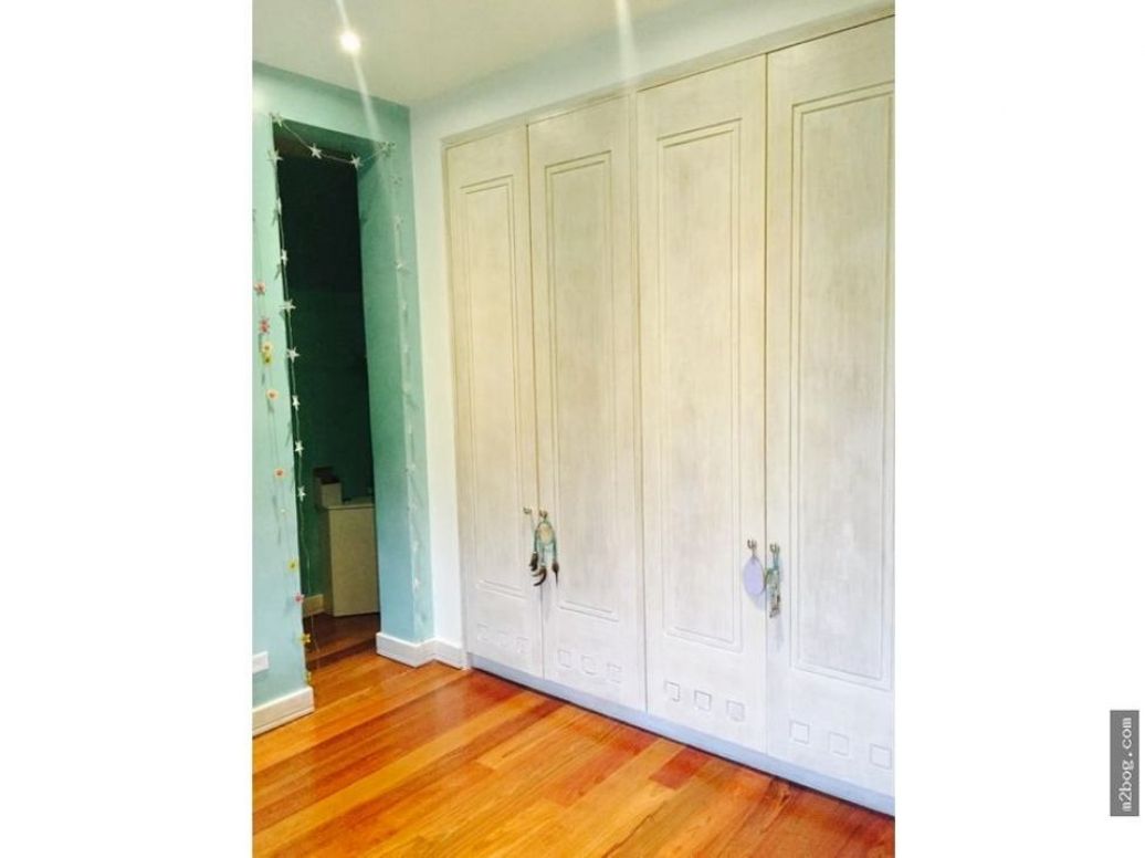 Apartamento de 5 alcobas en venta en Santa Barbara Alta, Bogotá, 449 m² · foto 16 de 20