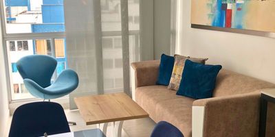 Apartamento en Venta en unidad cerrada sector San Mateo de facil acceso, cerca a colegios y de rutas de transporte publico. Cuenta con sala-comedor, pisos en ceramica, tres habitaciones y dos baños, cocina integral meson en granito, estufa y calentador a gas, zona de ropas. La unidad cuenta con con piscina,  gimnasio, salón comunal, parques infantiles, zonas verdes y un parqueadero descubierto comunal. Vigilancia y portería las 24 Horas. *Inmuebles sujetos a verificación de disponibilidad.*