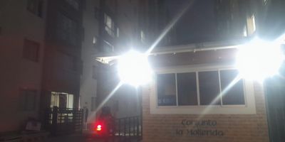 Se arrienda apto en Piedecuesta cuenta con 2 habitaciones con closet sala comedor 2 baños cocina integral estudio o habitación pequeña parqueadero comunal fácil tramite