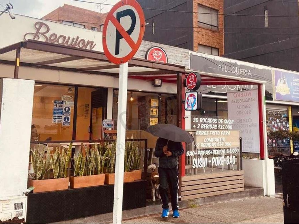 Casa de 4 alcobas en venta en Bella Suiza, Bogotá, 353 m² · foto 2 de 14