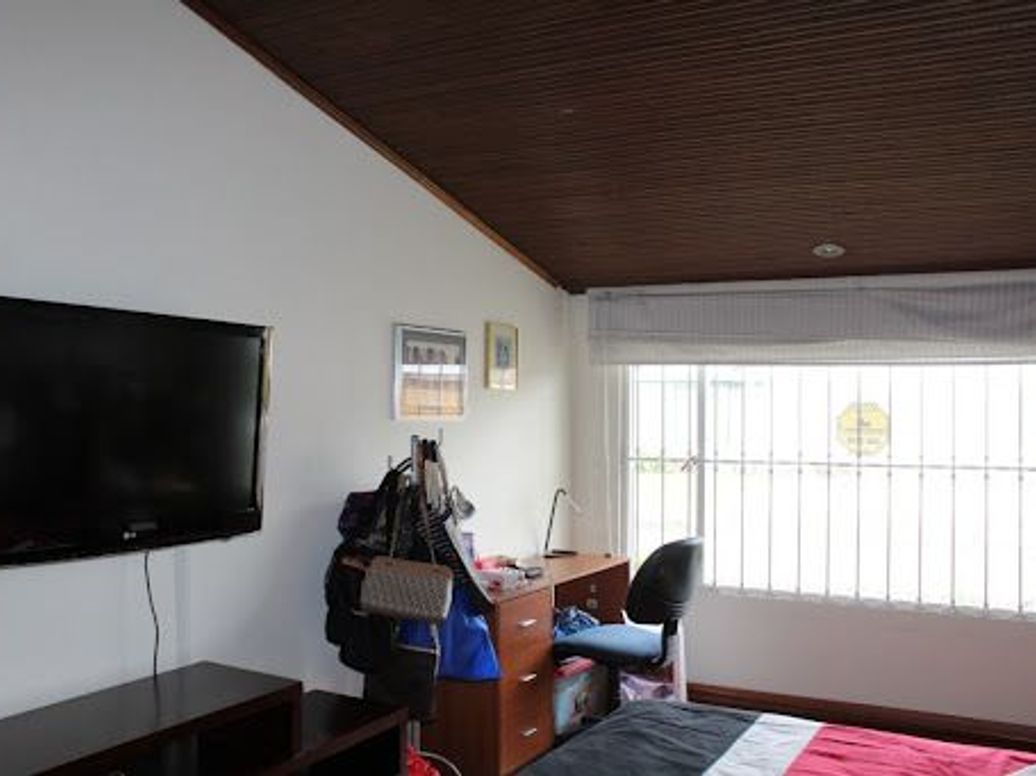 Casa de 3 alcobas en venta en Malibu, Bogotá, 300 m² · foto 17 de 20