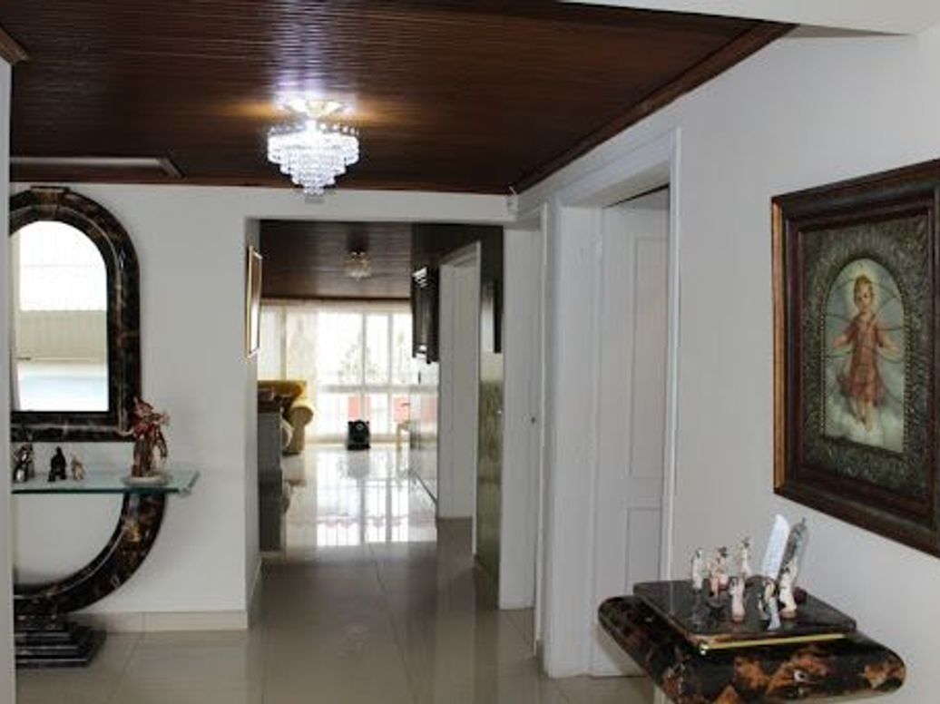 Casa de 3 alcobas en venta en Malibu, Bogotá, 300 m² · foto 5 de 20
