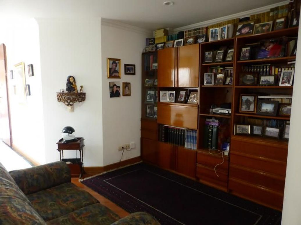 Apartamento de 3 alcobas en venta en Santa Barbara Central, Bogotá, 132 m² · foto 15 de 20