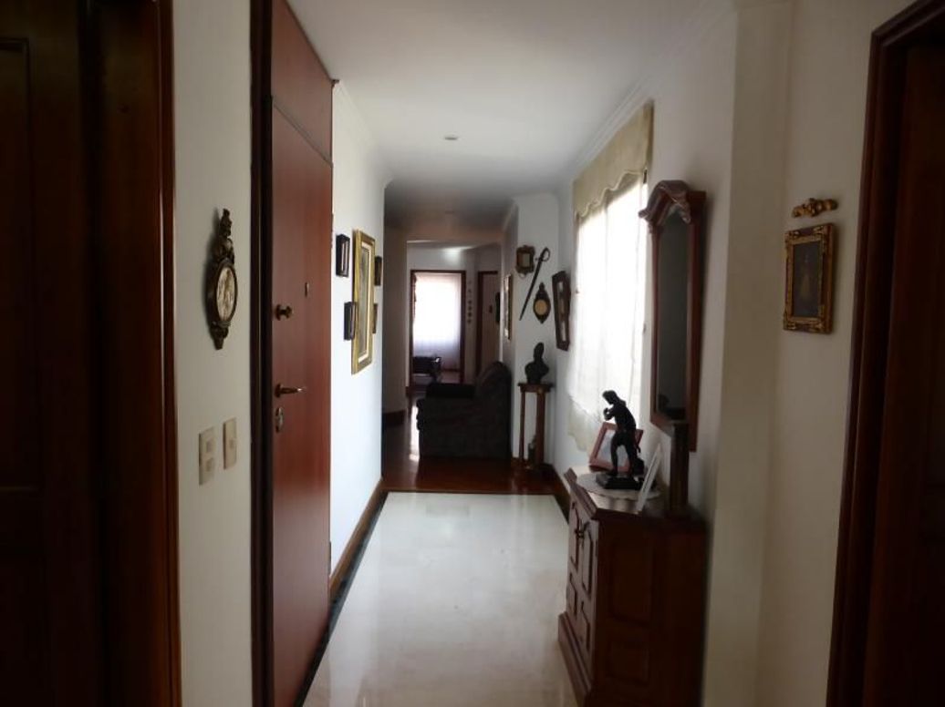 Apartamento de 3 alcobas en venta en Santa Barbara Central, Bogotá, 132 m² · foto 13 de 20