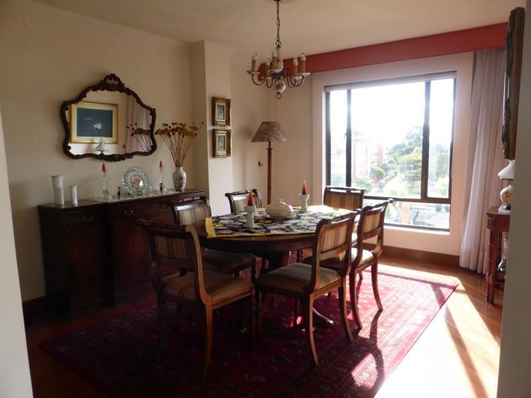Apartamento de 3 alcobas en venta en Santa Barbara Central, Bogotá, 132 m² · foto 8 de 20