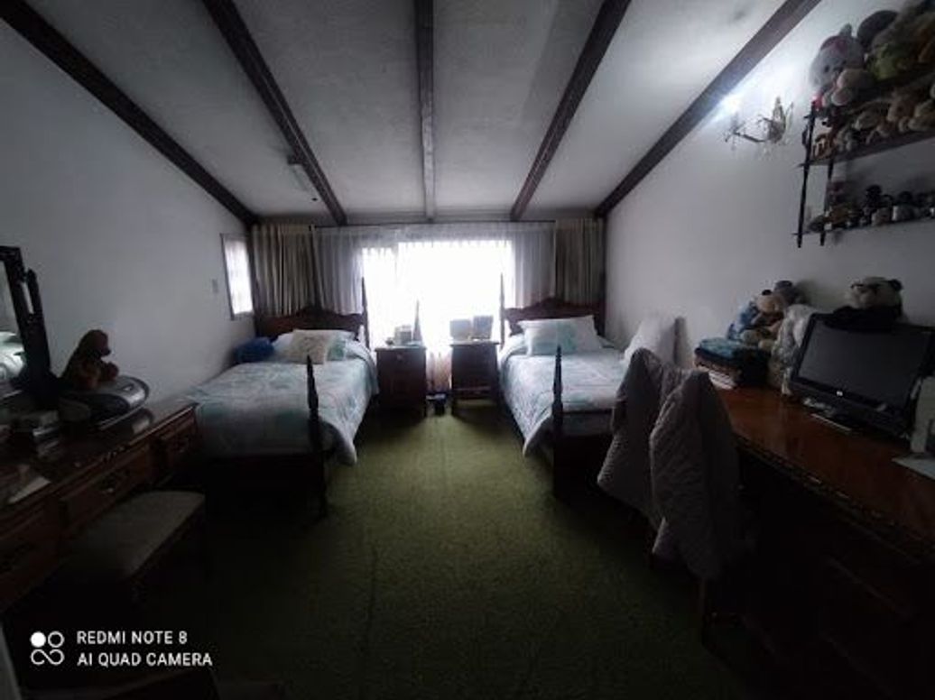 Casa de 3 alcobas en venta en Santa Barbara, Bogotá, 220 m² · foto 10 de 20