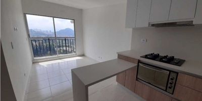¡Gran Oportunidad! Apartamento Nuevo en la Parte Baja de Cervantes, Manizales ??

Descripción:

Te presentamos este maravilloso apartamento nuevo en venta, ubicado en la tranquila zona baja de Cervantes en Manizales. Con acabados de alta calidad y una vista espectacular, esta propiedad ofrece el equilibrio perfecto entre comodidad y tranquilidad.

Características Principales:


 Ubicación: Parte Baja de Cervantes, Manizales
 Área Construida: 54m2
 Alcobas: 3
 Baños: 2
 Closets: 3
 Cocina: Semi integral
 Garaje: Cubierto


Detalles del Interior:


 Amplia sala-comedor perfecta para el entretenimiento y la convivencia familiar.
 3 cómodas alcobas, cada una con su respectivo closet para mayor organización.
 2 baños completos para la comodidad de toda la familia.
 Cocina integral equipada con gas y calentador, ideal para preparar deliciosas comidas.
 Balcón con una vista espectacular, perfecto para disfrutar de momentos de relax.
 Zona de ropas y patio para realizar las labores domésticas de manera cómoda.
 Pisos en cerámica que ofrecen durabilidad y fácil mantenimiento.


Comodidades Adicionales:


 Conjunto cerrado que brinda seguridad y privacidad.
 Portería y garaje cubierto para la tranquilidad de los residentes.
 Ascensor para facilitar el acceso a los diferentes pisos.
 Salón social disponible para eventos y reuniones.
 Planta eléctrica y reserva de agua para mayor comodidad en casos de emergencia.


Detalles Adicionales:


 Puerta principal con chapa domótica para mayor seguridad.
 Sector muy tranquilo, perfecto para disfrutar de paz y armonía.


¡No pierdas la oportunidad de adquirir este hermoso apartamento nuevo y hacerlo tu nuevo hogar!


 

Contáctanos para más información y agenda una visita. ??
