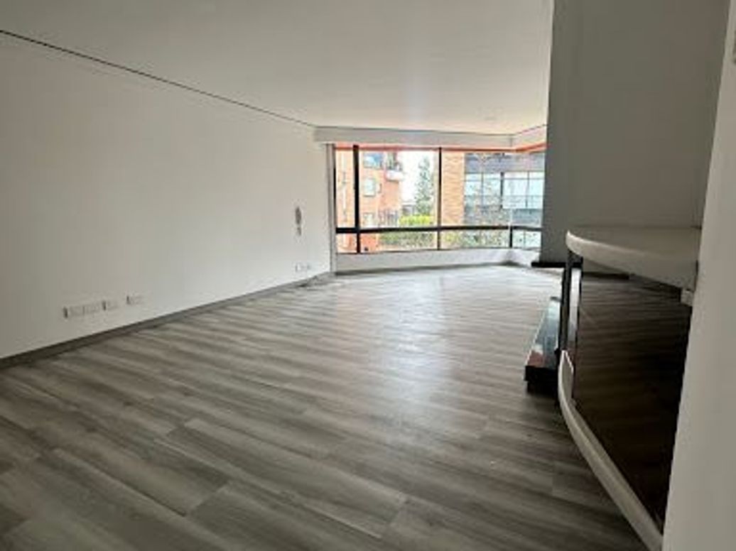 Apartamento en venta en Chicó Reservado, Bogotá · foto 4 de 17