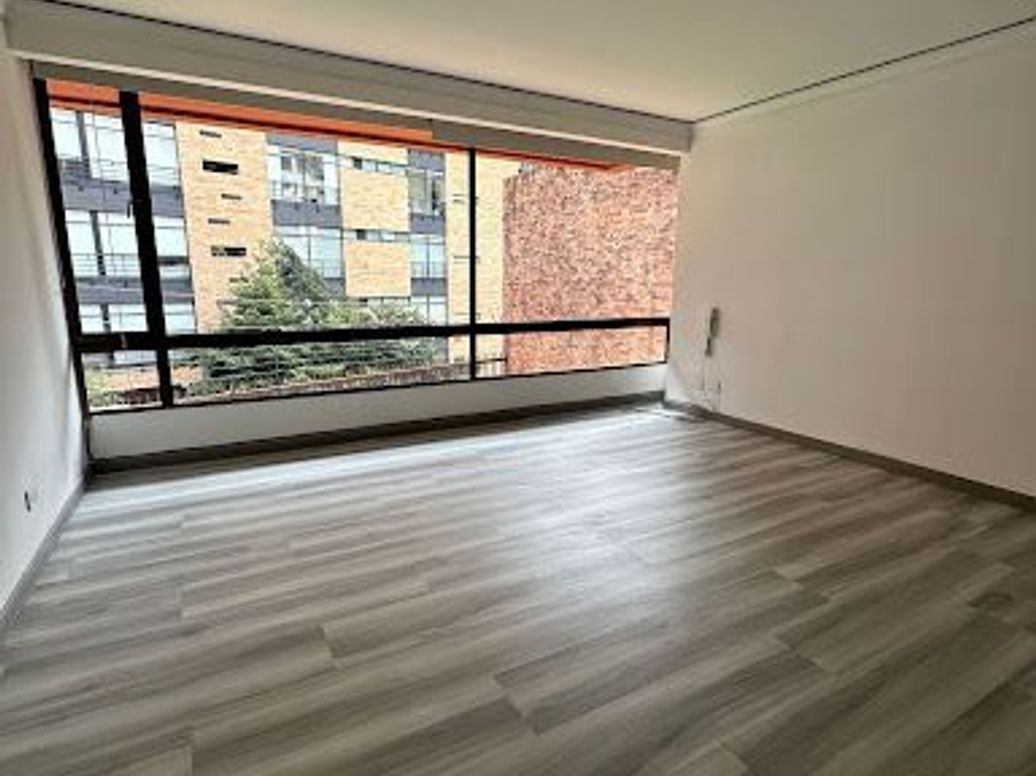 Apartamento en venta en Chicó Reservado, Bogotá · foto 3 de 17