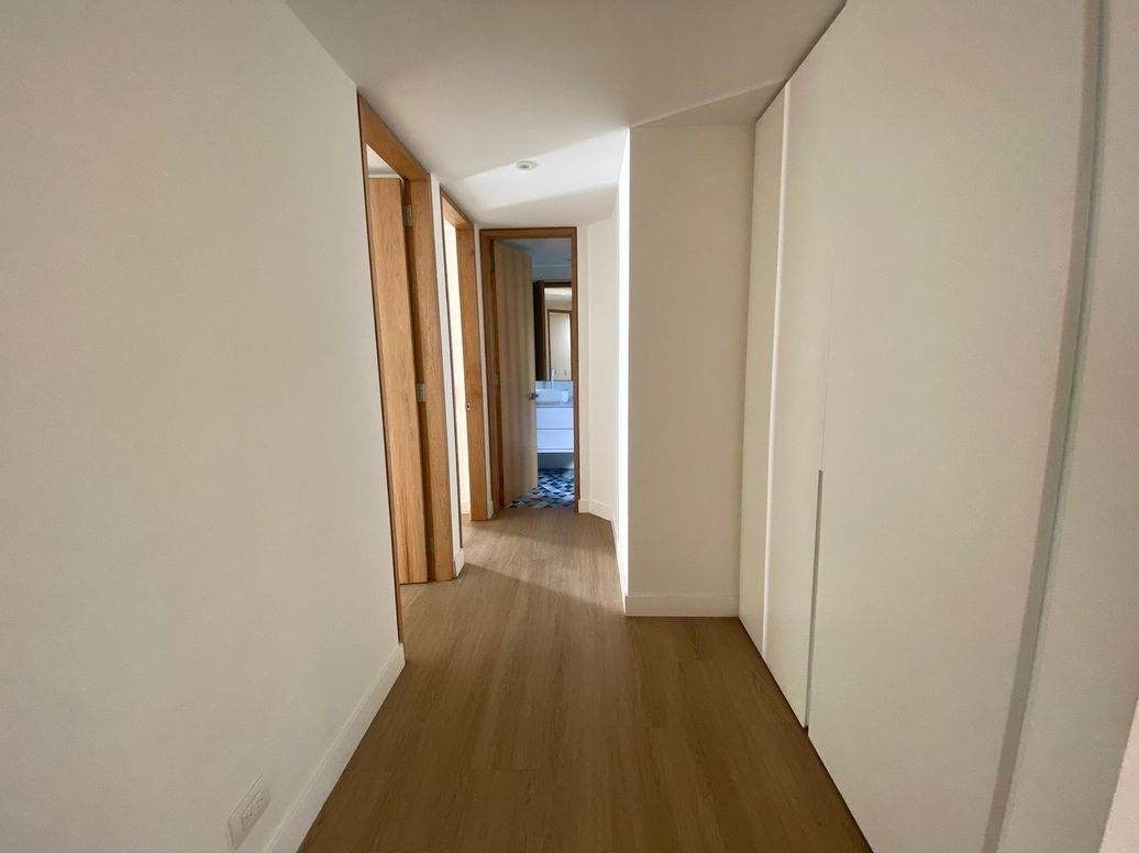 Apartamento de 4 alcobas en arriendo en Cr Sabana Grande Et. Iii, Bogotá, 244 m² · foto 9 de 19