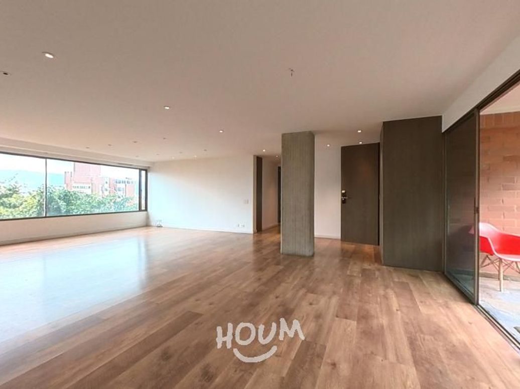 Apartamento de 3 alcobas en venta en Niza Suba, Bogotá, 205 m² · foto 3 de 20