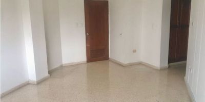 Se vende apartamento de 3 habitaciones sin amoblar en Bavaria, Santa Marta.

Para confirmar cualquier dato de la publicación, realizar preguntas adicionales o agendar cita para conocer la propiedad, comunícate con nosotros. 
