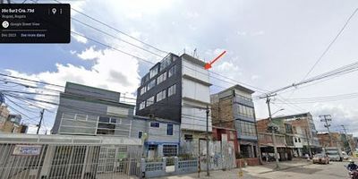Se arrienda edificio en Bogotá, ubicado en el barrio SUPER MANZANA 5, Cundinamarca. Este inmueble de 528 m² ofrece amplios espacios, 4 baños y 2 parqueaderos. Con una antigüedad de 53 años, la propiedad se adapta a diversas necesidades comerciales o de servicios. Su diseño funcional permite adecuarlo fácilmente a los requerimientos de cada cliente. El canon de arriendo es de $18,000,000. Para más información sobre este inmueble en arriendo, o para coordinar una visita, puede contactarnos por WhatsApp, solicitar que le contactemos o ver los números de teléfono disponibles.
