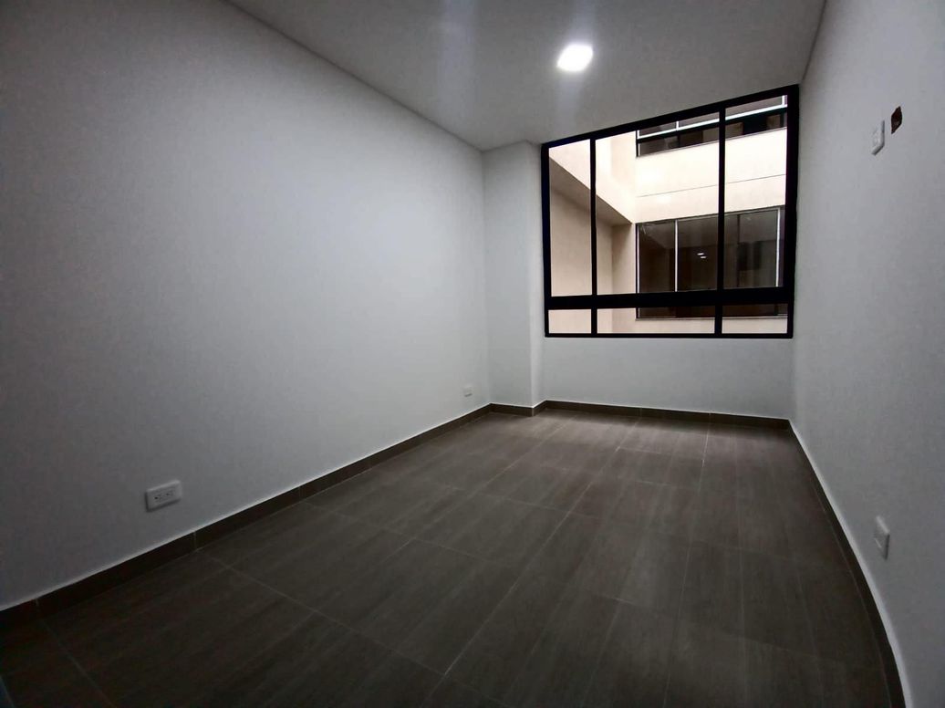 Apartamento de 3 alcobas en venta en Las Flores, Bogotá, 75 m² · foto 9 de 14