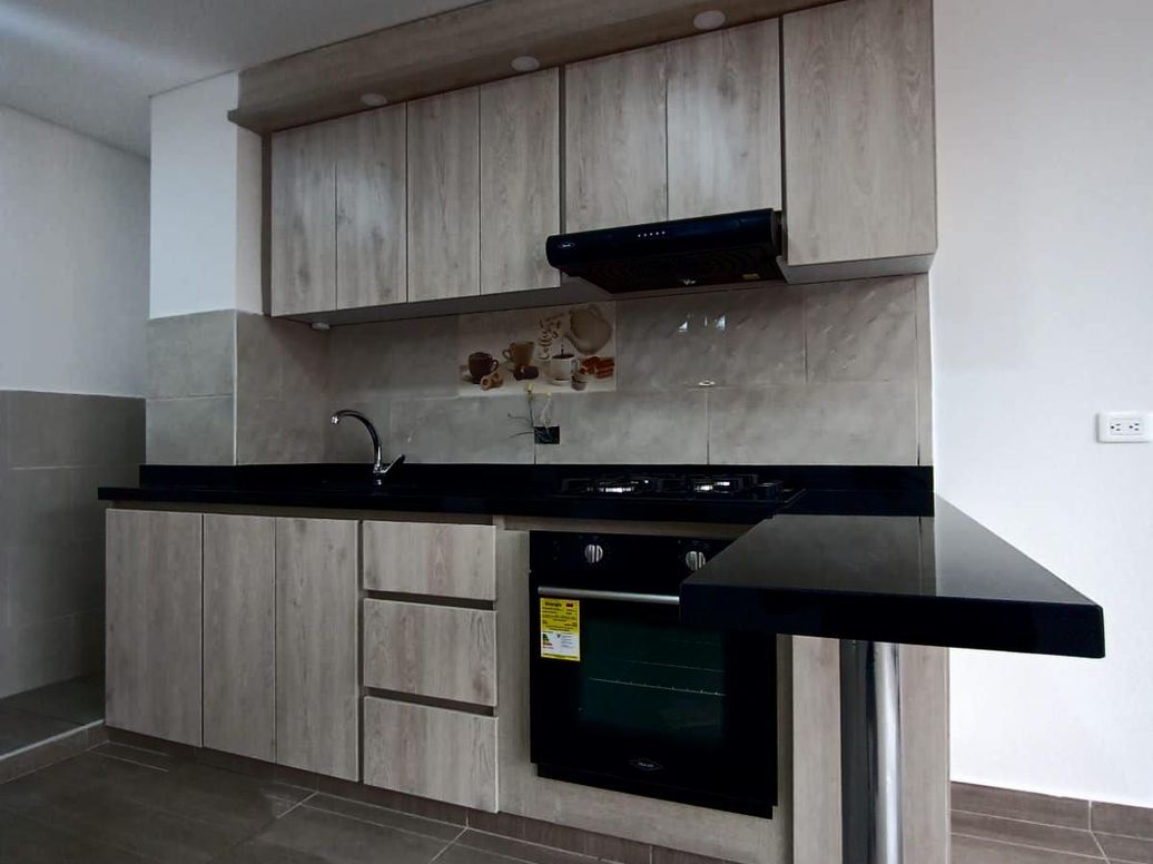 Apartamento de 3 alcobas en venta en Las Flores, Bogotá, 75 m² · foto 3 de 14