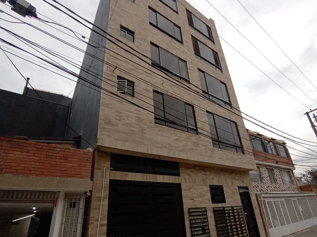 Apartamento de 3 alcobas en venta en Las Flores, Bogotá, 75 m² · foto 14 de 14