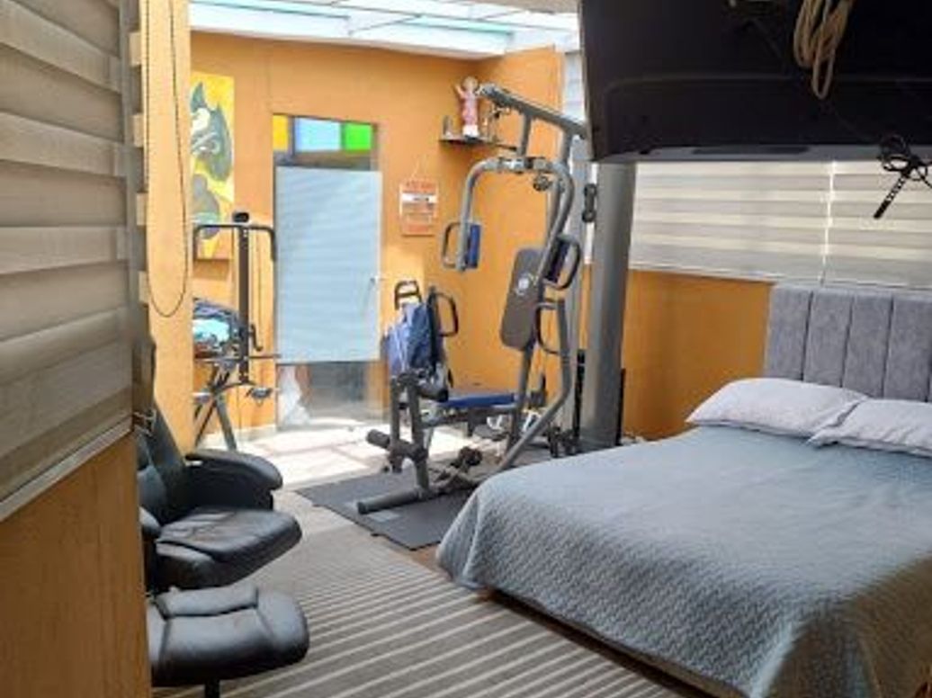 Casa de 10 alcobas en venta en Costa Rica, Bogotá, 410 m² · foto 15 de 20