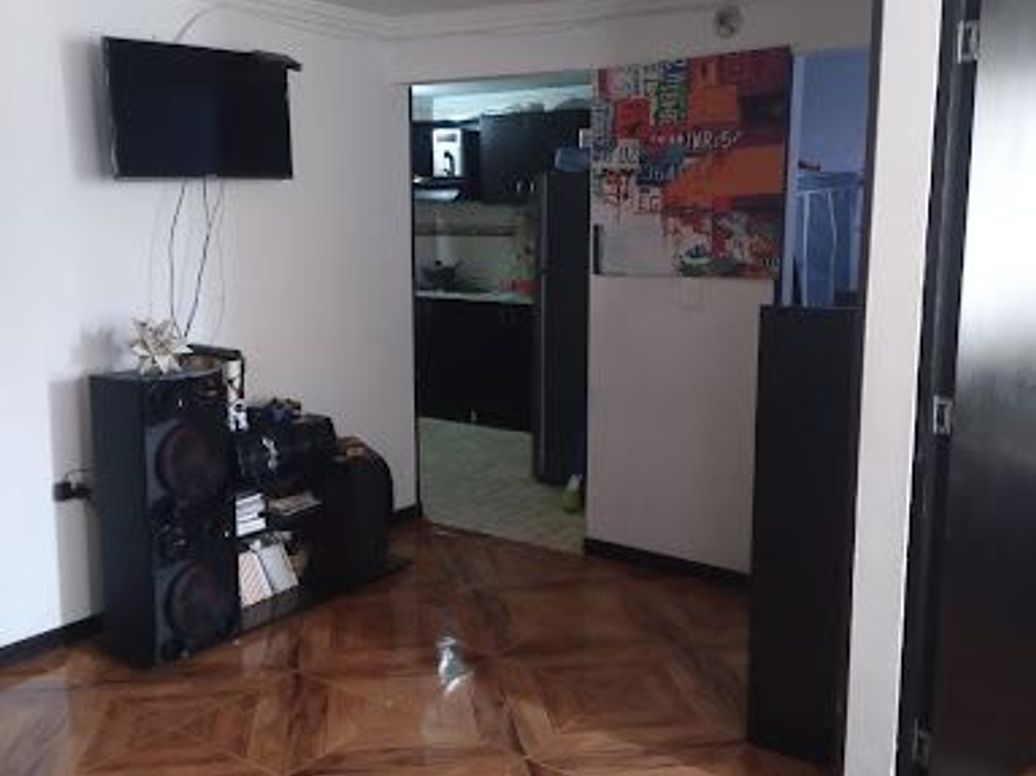 Casa de 10 alcobas en venta en Costa Rica, Bogotá, 410 m² · foto 16 de 20