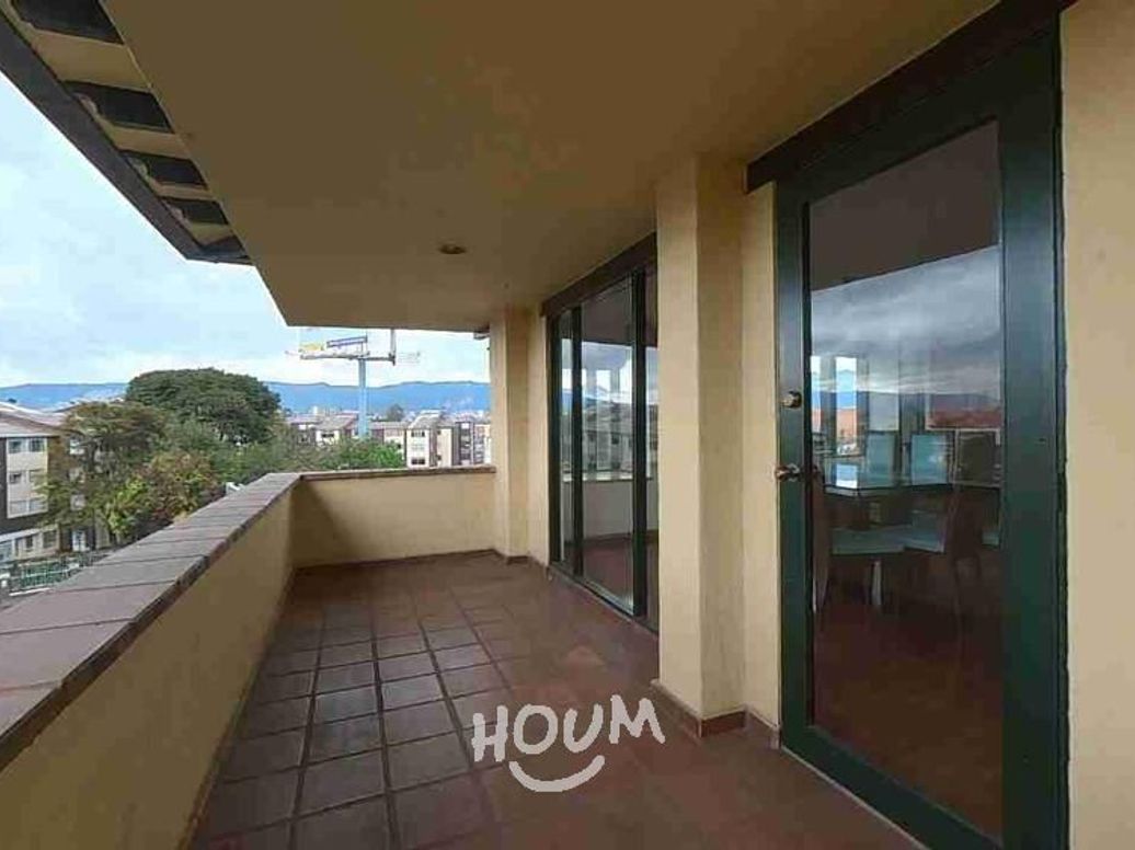 Apartamento de 4 alcobas en venta en Niza Norte, Bogotá, 193 m² · foto 8 de 20