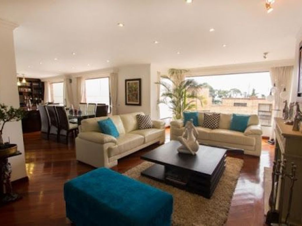 Apartamento de 3 alcobas en venta en Chicó Alto, Bogotá, 200 m² · foto 4 de 20