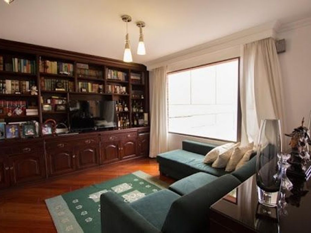 Apartamento de 3 alcobas en venta en Chicó Alto, Bogotá, 200 m² · foto 17 de 20