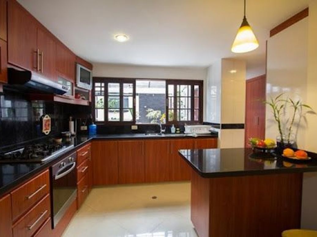 Apartamento de 3 alcobas en venta en Chicó Alto, Bogotá, 200 m² · foto 11 de 20