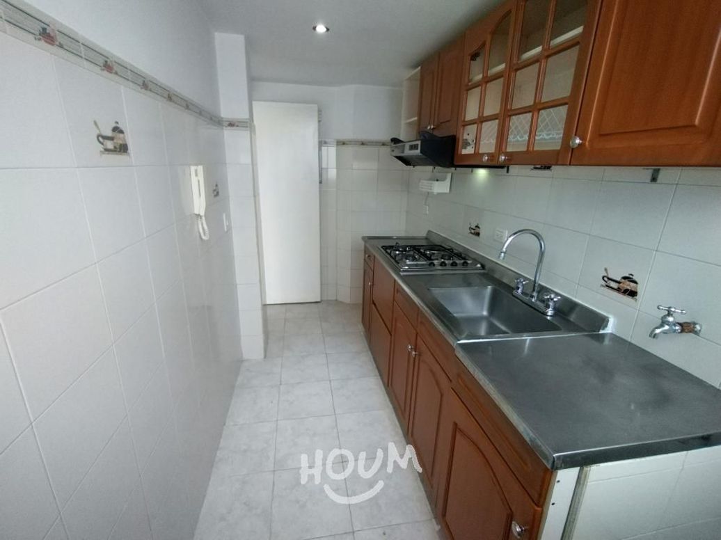 Apartamento de 2 alcobas en venta en Urbanizal Senorial, Bogotá, 49 m² · foto 3 de 11