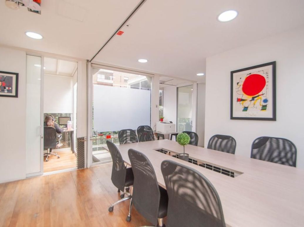Casa de 15 alcobas en venta en Cerros De Los Alpes, Bogotá, 380 m² · foto 15 de 18