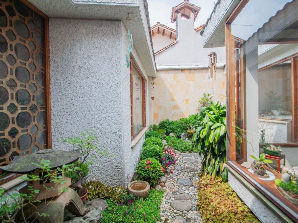 Casa de 5 alcobas en venta en Molinos Norte, Bogotá, 327 m² · foto 11 de 20