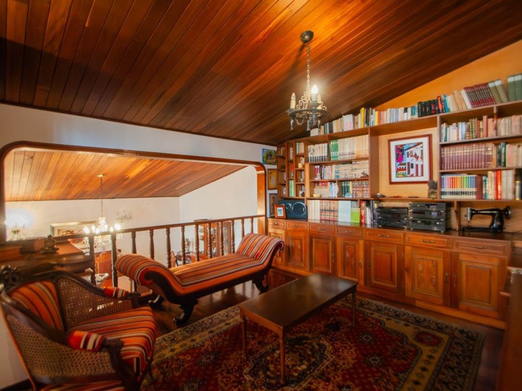 Casa de 5 alcobas en venta en Molinos Norte, Bogotá, 327 m² · foto 7 de 20