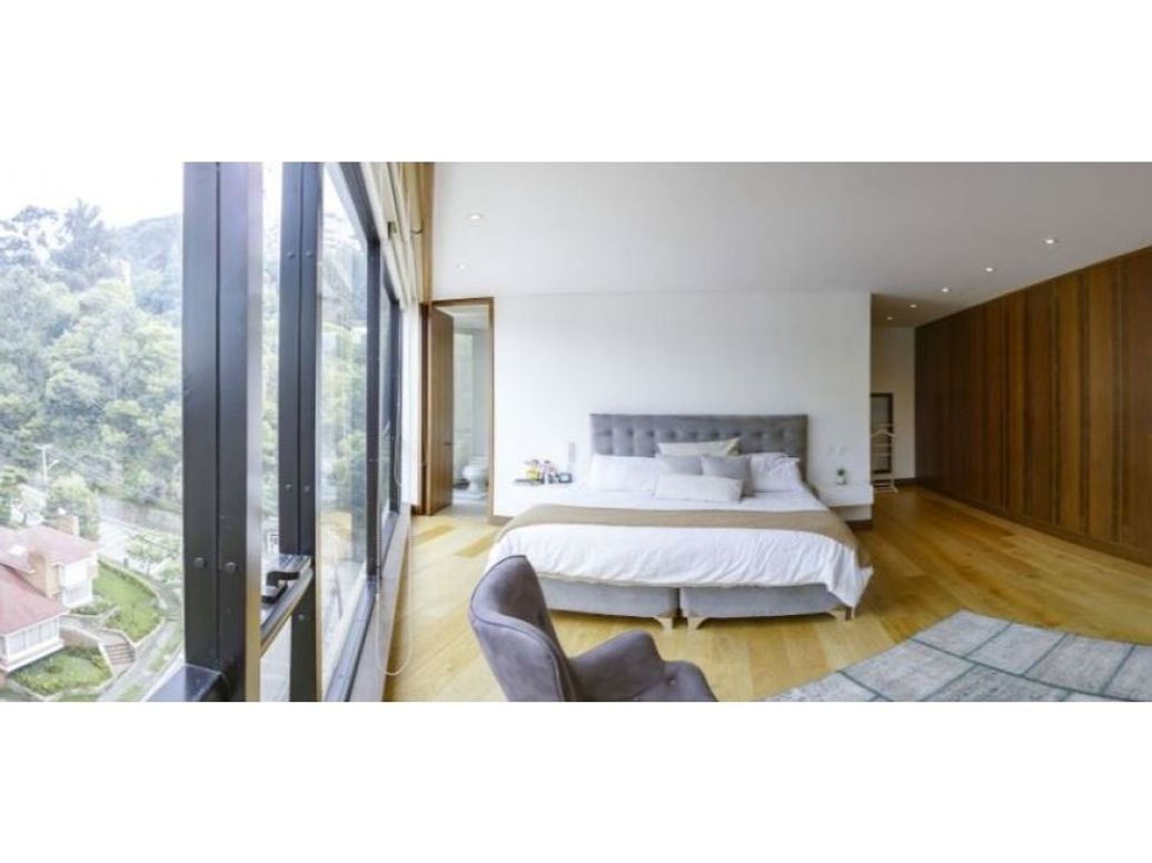 Apartamento de 4 alcobas en venta en El Refugio, Bogotá, 300 m² · foto 11 de 20