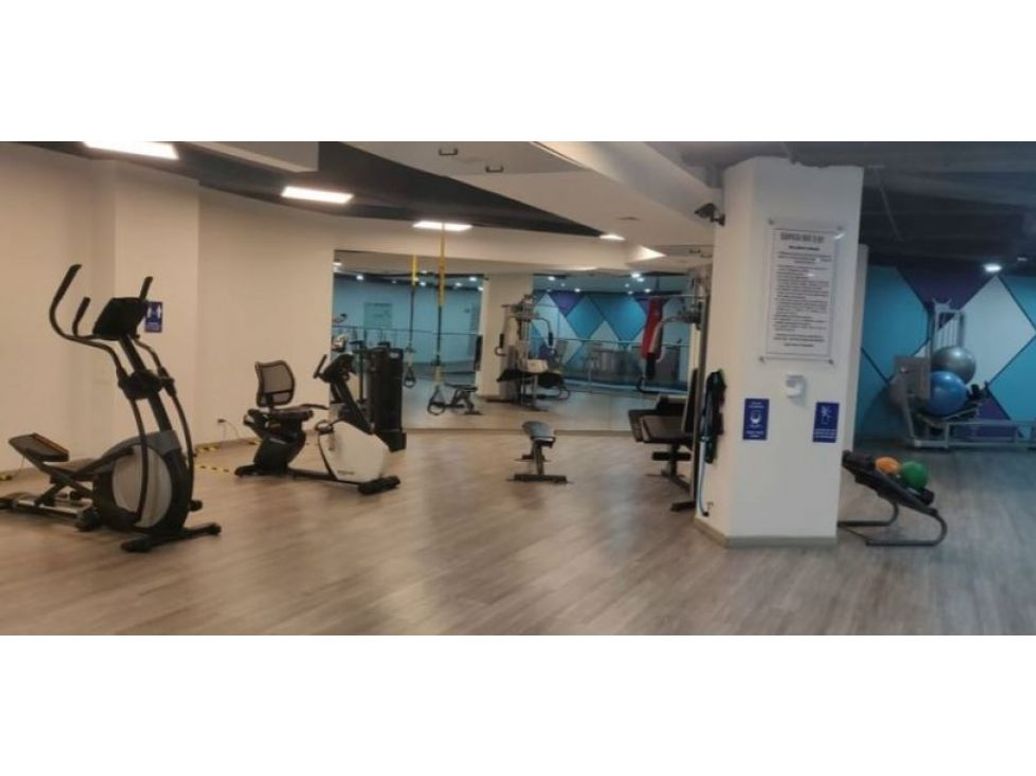 Apartamento de 4 alcobas en venta en El Refugio, Bogotá, 300 m² · foto 19 de 20