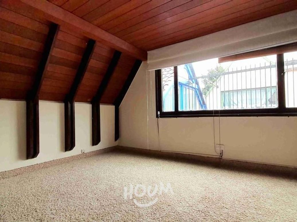 Casa de 3 alcobas en venta en Santa Barbara Central, Bogotá, 272 m² · foto 16 de 20
