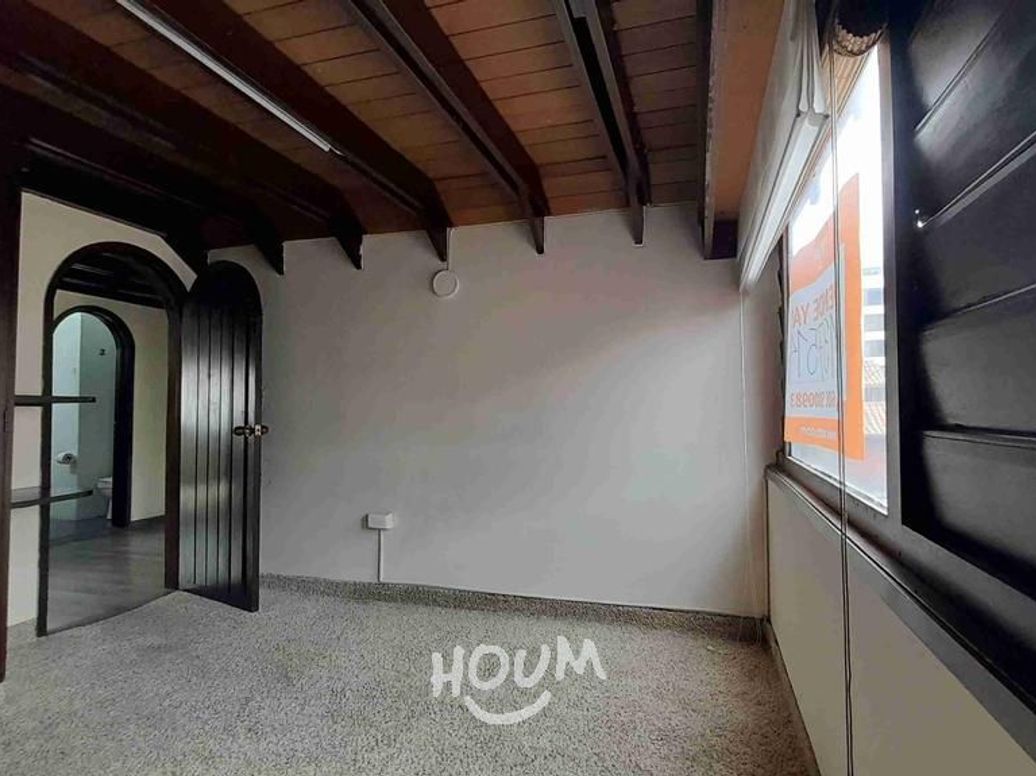 Casa de 3 alcobas en venta en Santa Barbara Central, Bogotá, 272 m² · foto 18 de 20