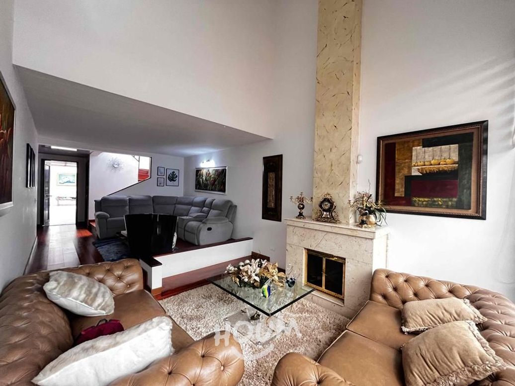 Casa de 5 alcobas en venta en Julio Flórez, Bogotá, 370 m² · foto 20 de 20