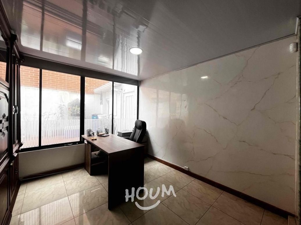 Casa de 5 alcobas en venta en Julio Flórez, Bogotá, 370 m² · foto 14 de 20