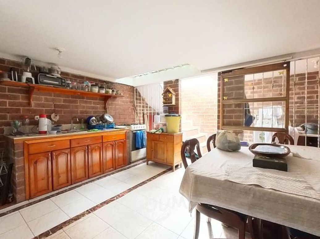 Apartamento de 4 alcobas en venta en Conejera, Bogotá, 100 m² · foto 2 de 12