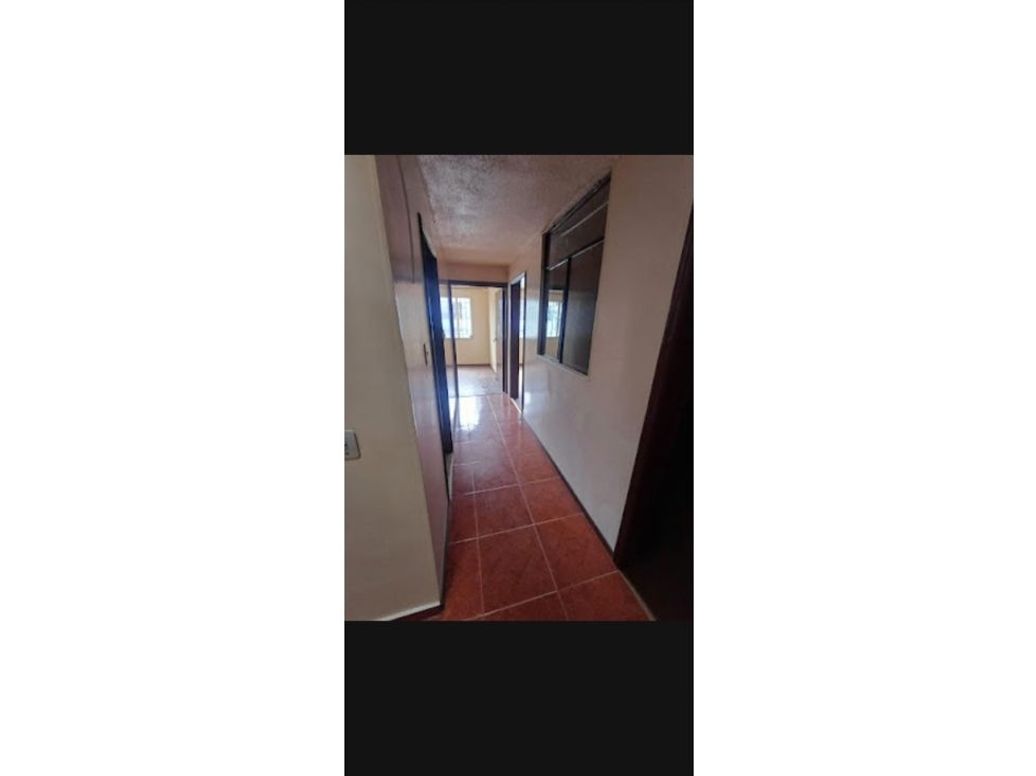 Casa de 4 alcobas en venta en Barrancas, Bogotá, 274 m² · foto 14 de 20