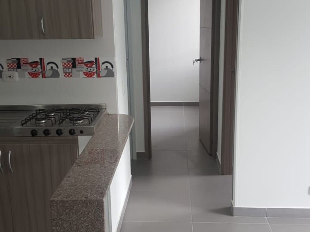 Apartamento de 2 alcobas en arriendo en Cjr Santa Elena Reservado, Bogotá, 43 m² · foto 11 de 17