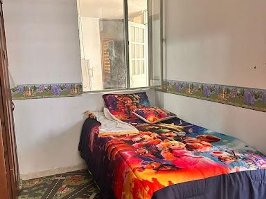 Casa de 9 alcobas en venta en Villas El Dorado San Antonio, Bogotá, 274 m² · foto 12 de 20