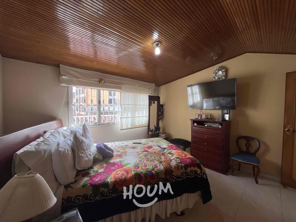 Apartamento de 3 alcobas en venta en Ciudad Berna, Bogotá, 110 m² · foto 3 de 19