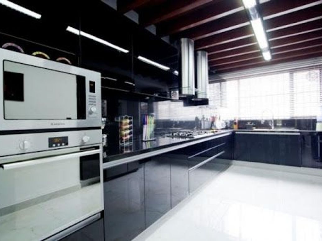 Casa de 4 alcobas en venta en Santa Barbara Alta, Bogotá, 750 m² · foto 5 de 17