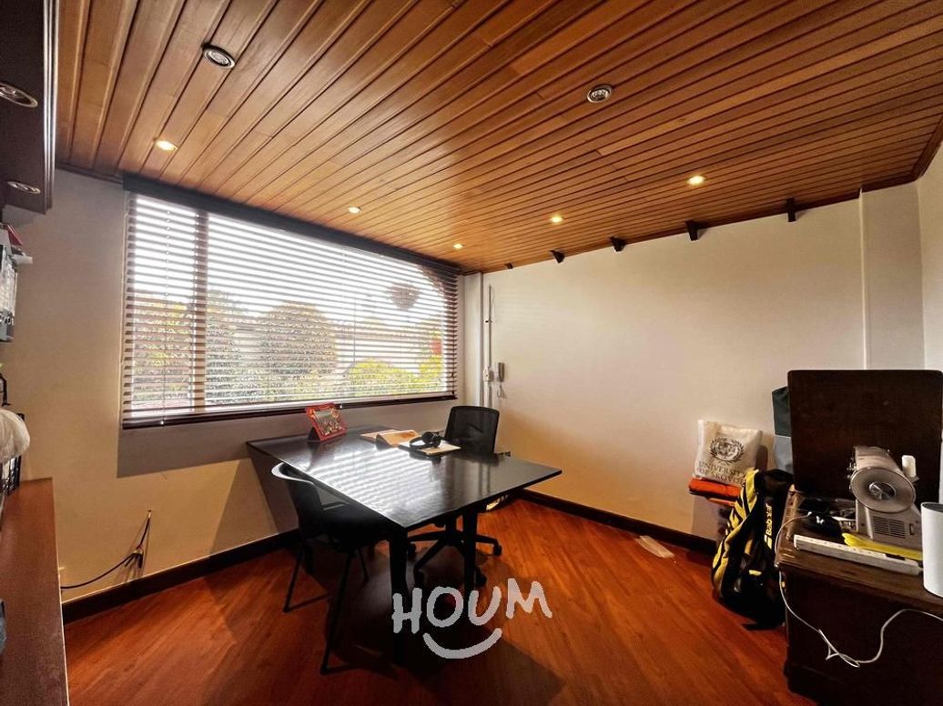 Casa de 4 alcobas en venta en San José De Bavaria, Bogotá, 243 m² · foto 9 de 20