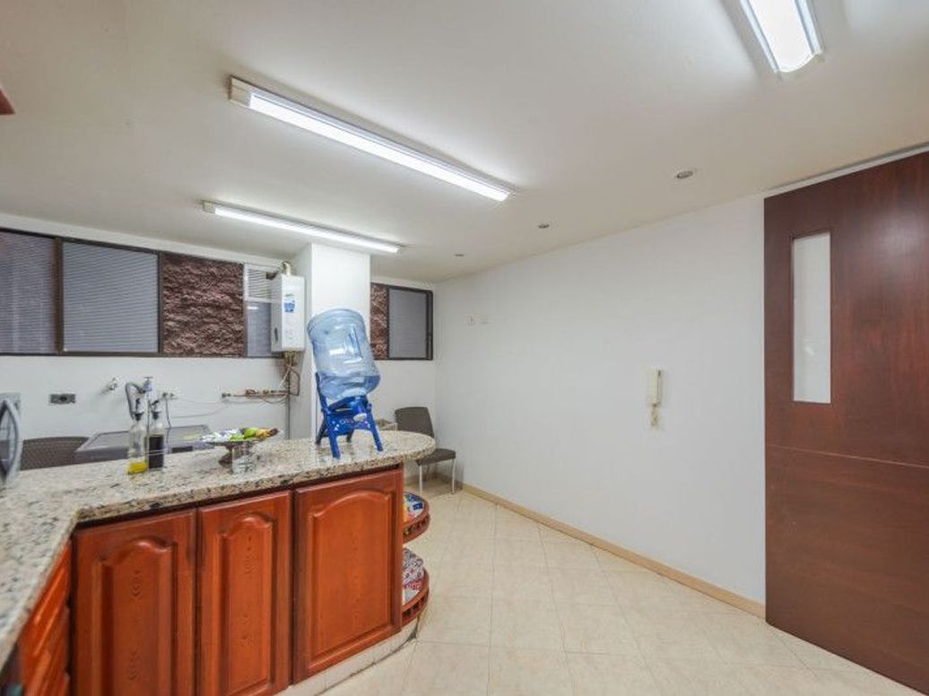 Apartamento de 3 alcobas en venta en Chicó Norte, Bogotá, 120 m² · foto 10 de 20