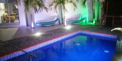 Espectacular casa en el Conjunto Madeira, la casa cuenta con tres habitaciones cada una con baño, piscina y zona BBQ. Ideal para finca de descanso o retiro, no pienses dos veces y pide tu cita.