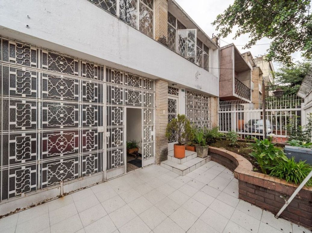 Casa de 4 alcobas en venta en San Luis, Bogotá, 304 m² · foto 19 de 20